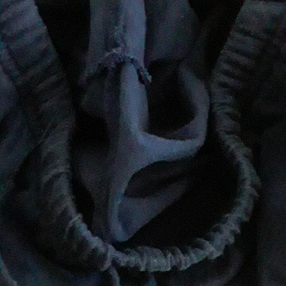 Shorts - Picture 5 of 7